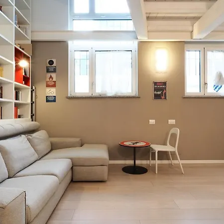Loft Moderno E Confortevole Zona Fondazione Prada *